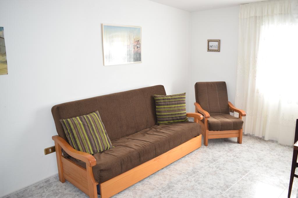 Chuca House Guest House Requiás Екстериор снимка