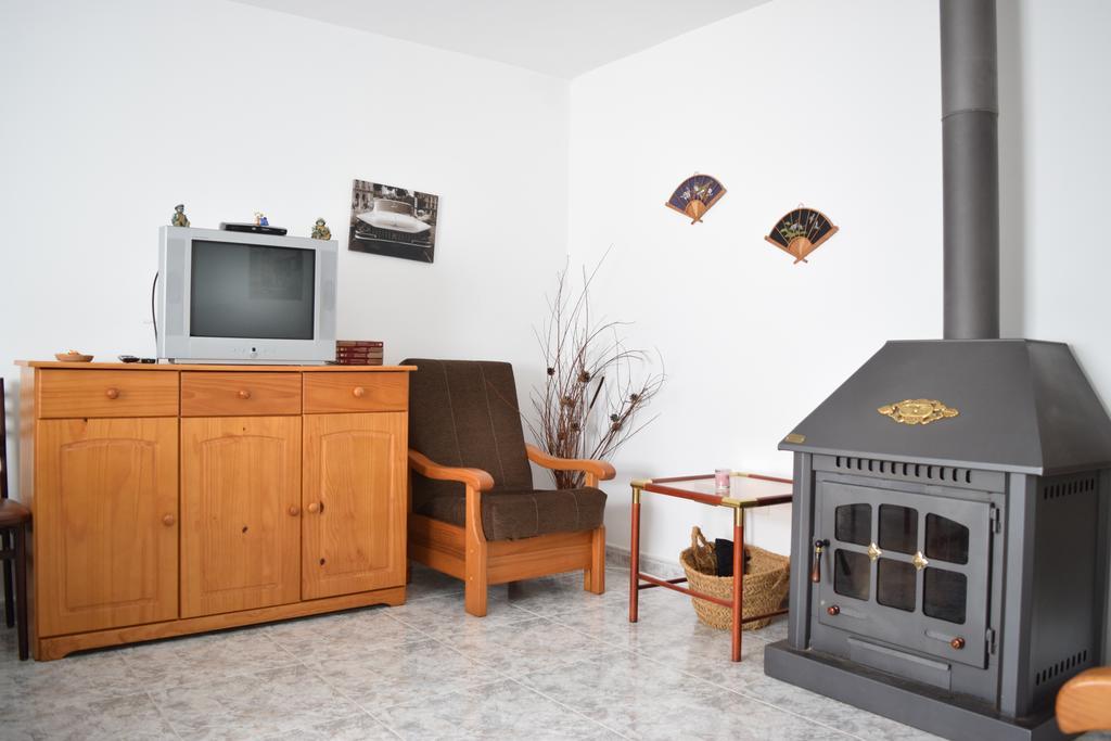 Chuca House Guest House Requiás Екстериор снимка