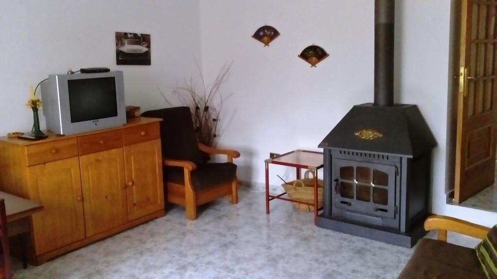 Chuca House Guest House Requiás Екстериор снимка